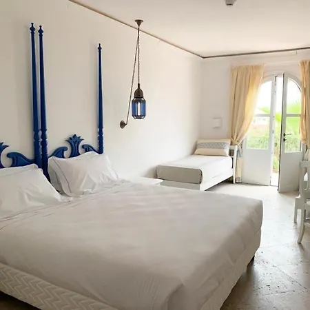 Smy Sighientu Thalasso & Hotel Quartu SantʼElena