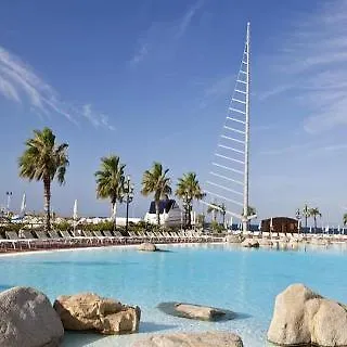 Hotell Smy Sighientu Thalasso & Quartu SantʼElena